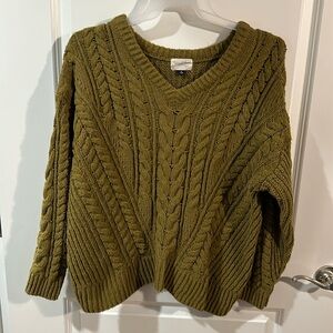 Universal Thread Thick Sweater